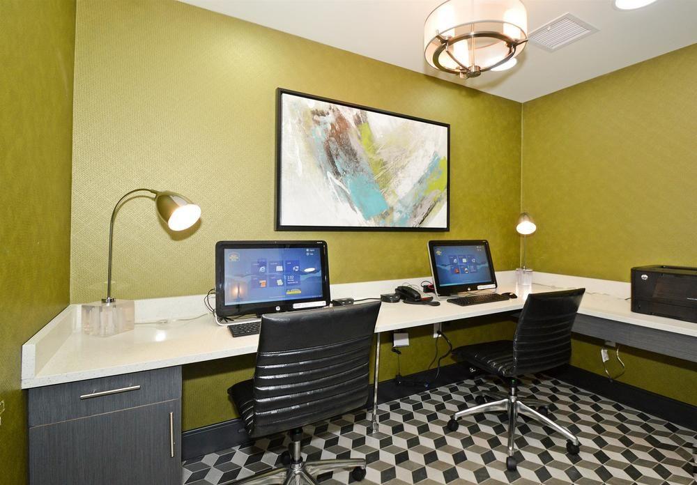 Best Western Plus Laguardia Airport Hotel Ню Йорк Екстериор снимка