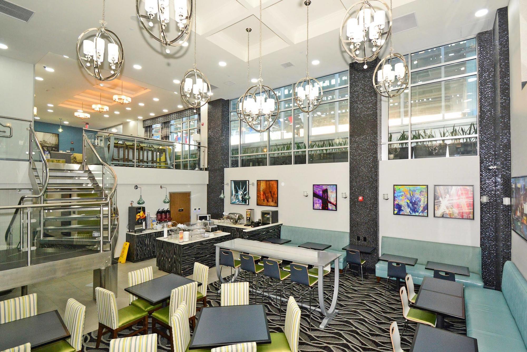 Best Western Plus Laguardia Airport Hotel Ню Йорк Съоръжения снимка