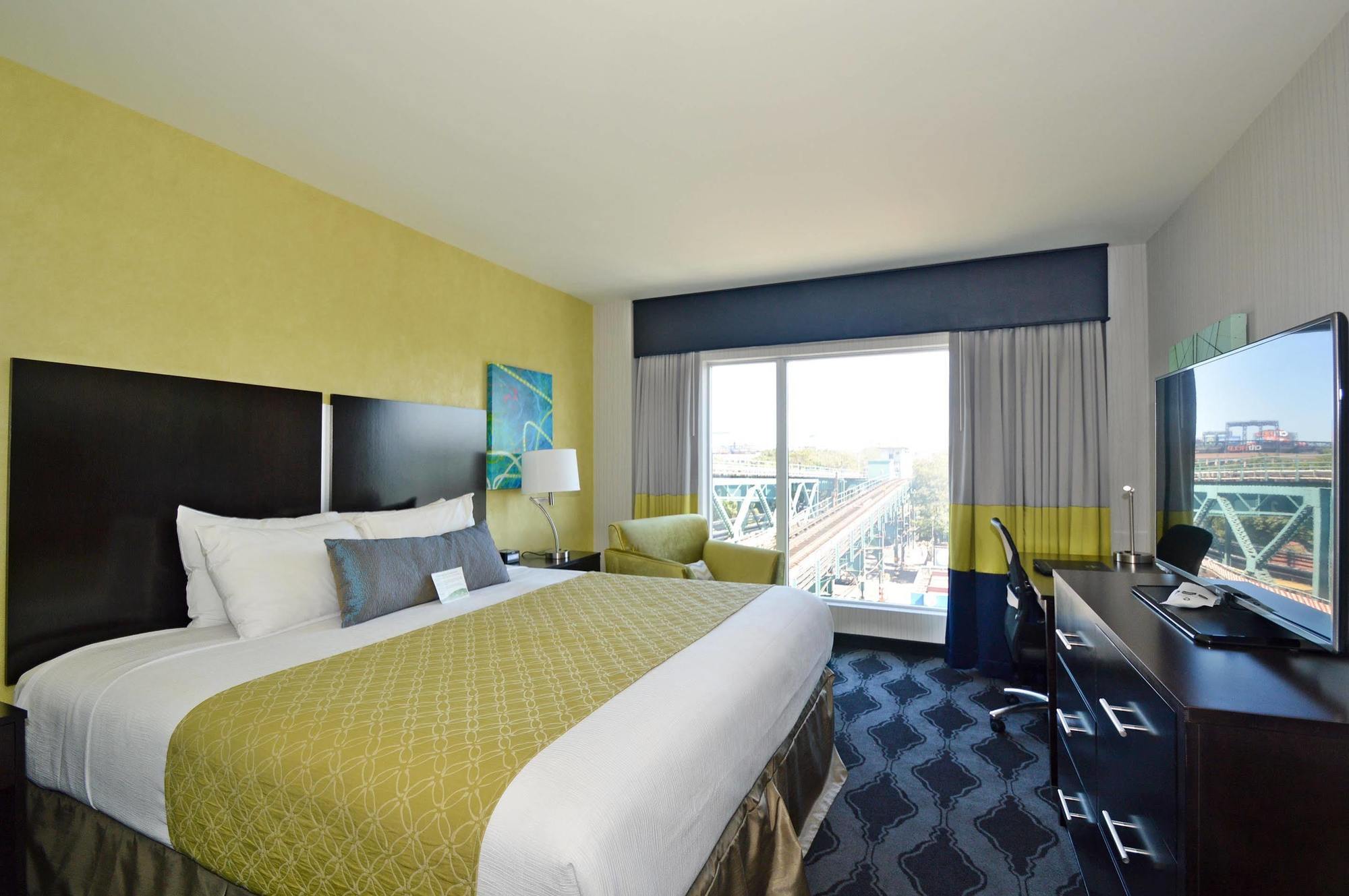 Best Western Plus Laguardia Airport Hotel Ню Йорк Стая снимка